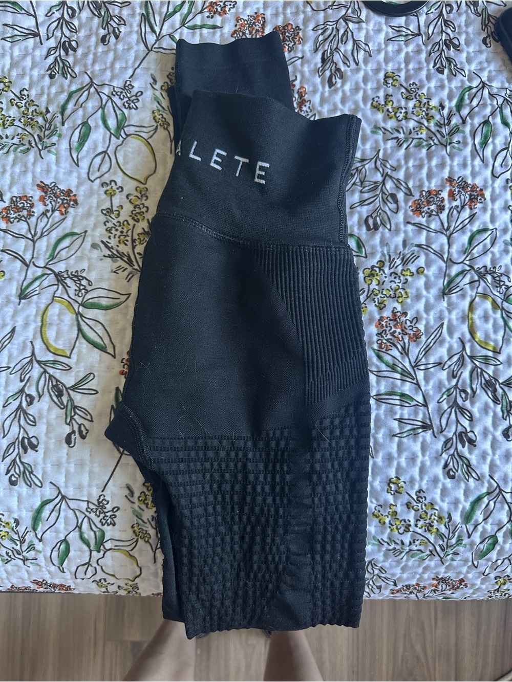 Alphalete Black Seamless Track Joggers